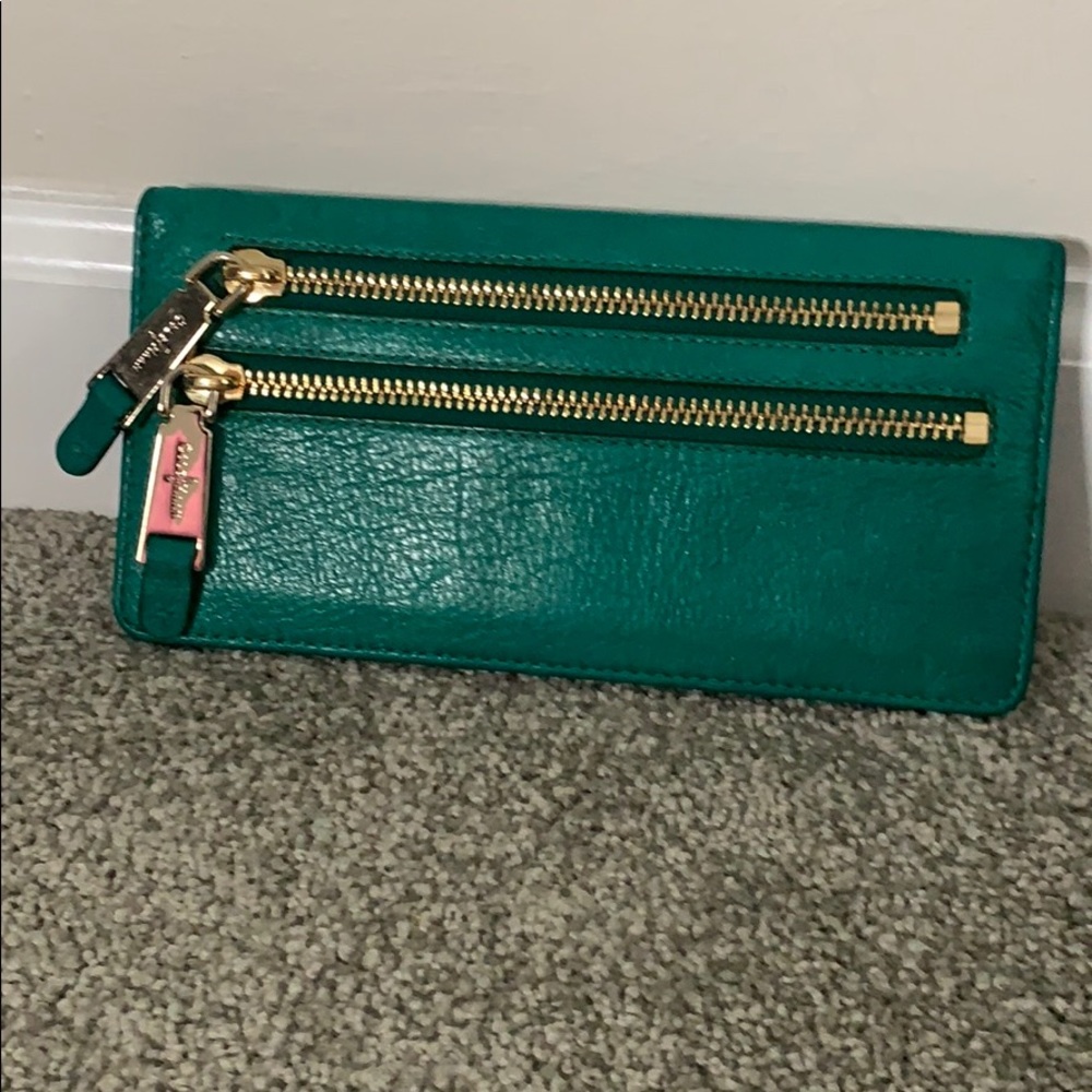 SOLD Green Leather COLE HAAN wallet